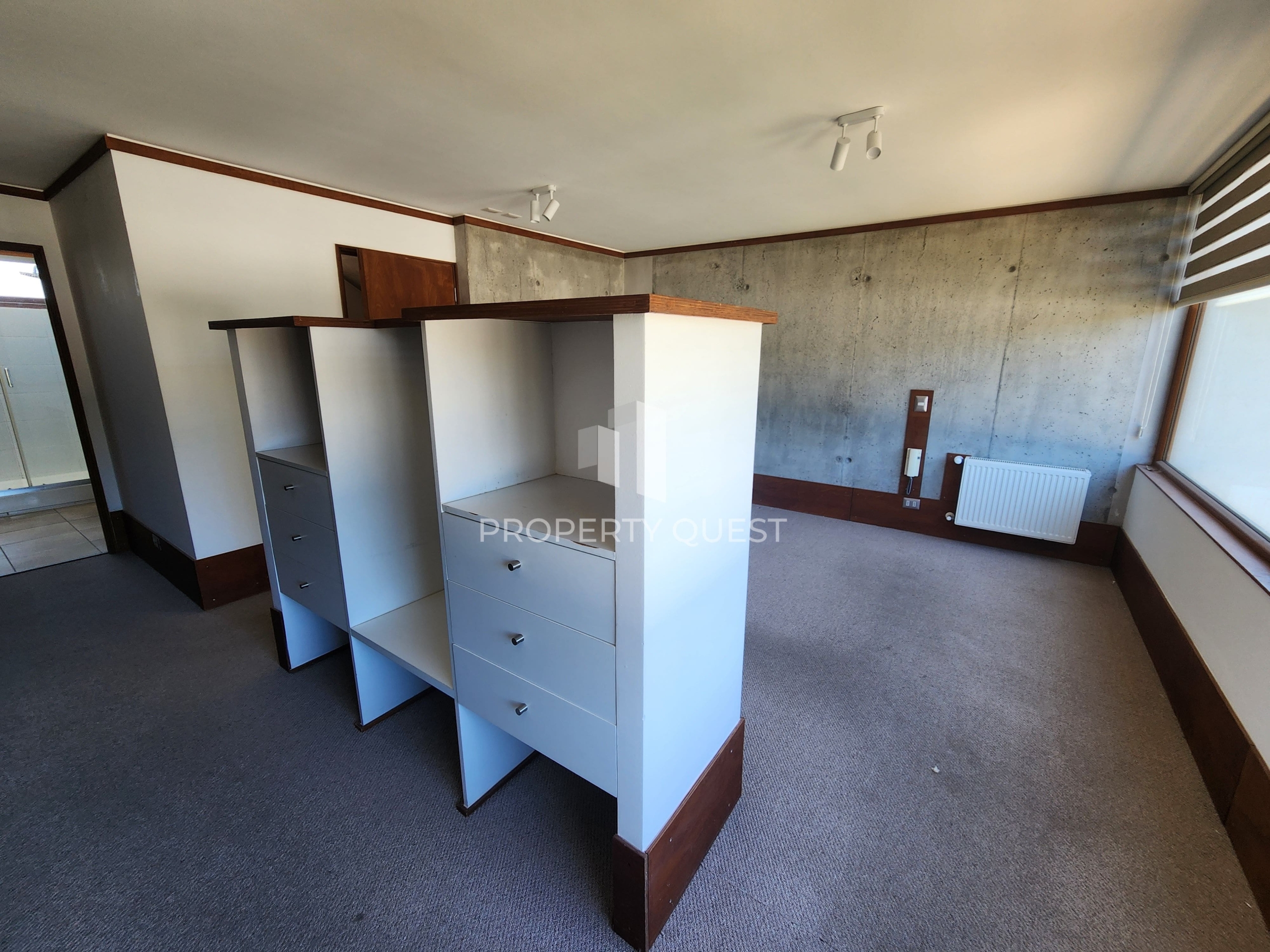 eZy_watermark_02-12-2025_04-15-57