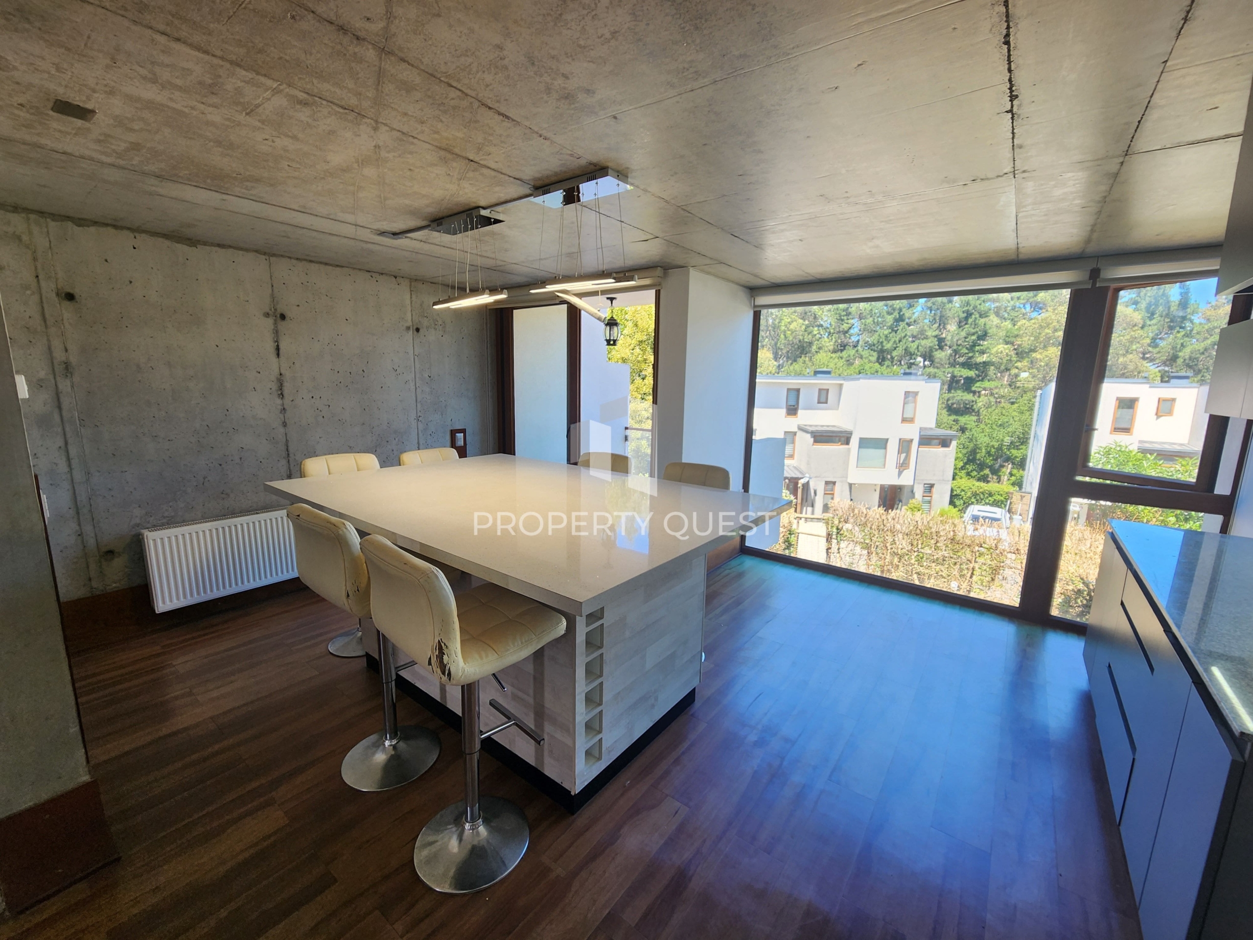 eZy_watermark_02-12-2025_04-16-05