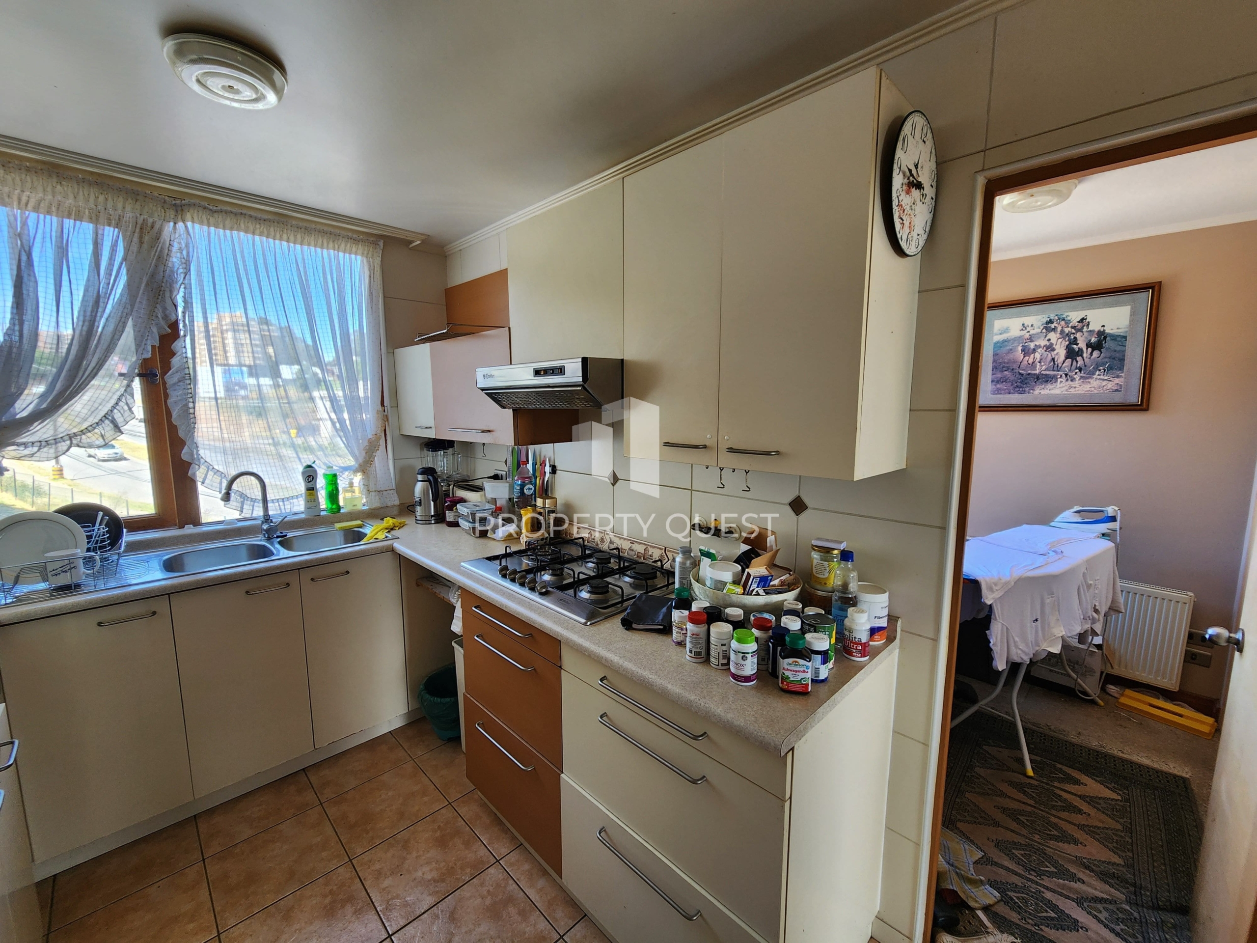 eZy_watermark_15-12-2025_06-11-06