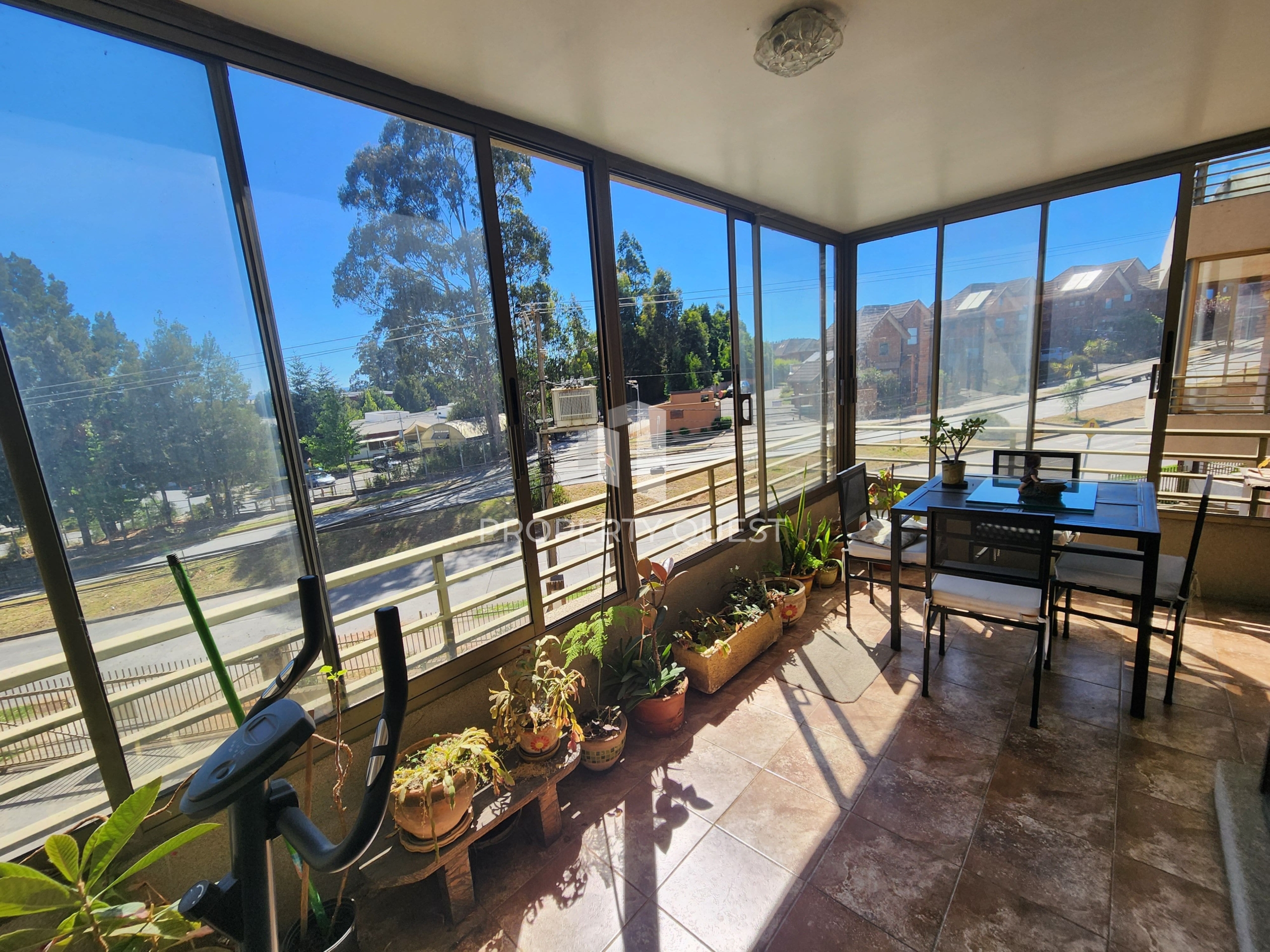 eZy_watermark_17-12-2025_12-19-15