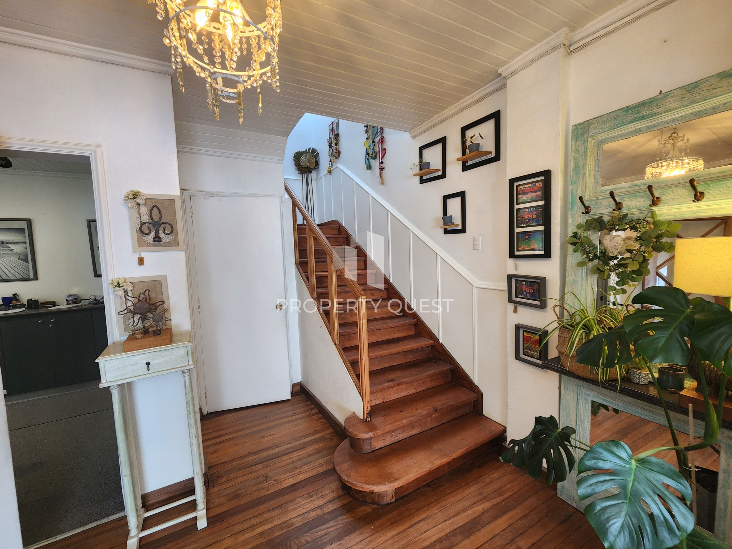 eZy_watermark_22-10-2025_05-02-39